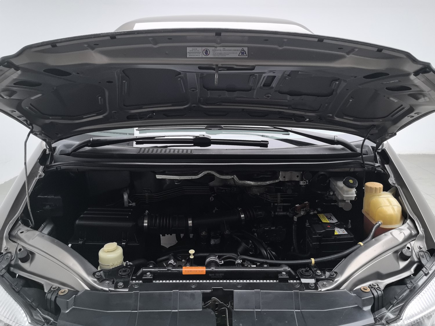 Used Dongfeng Forthing Lingzhi 2018 1.5 MT