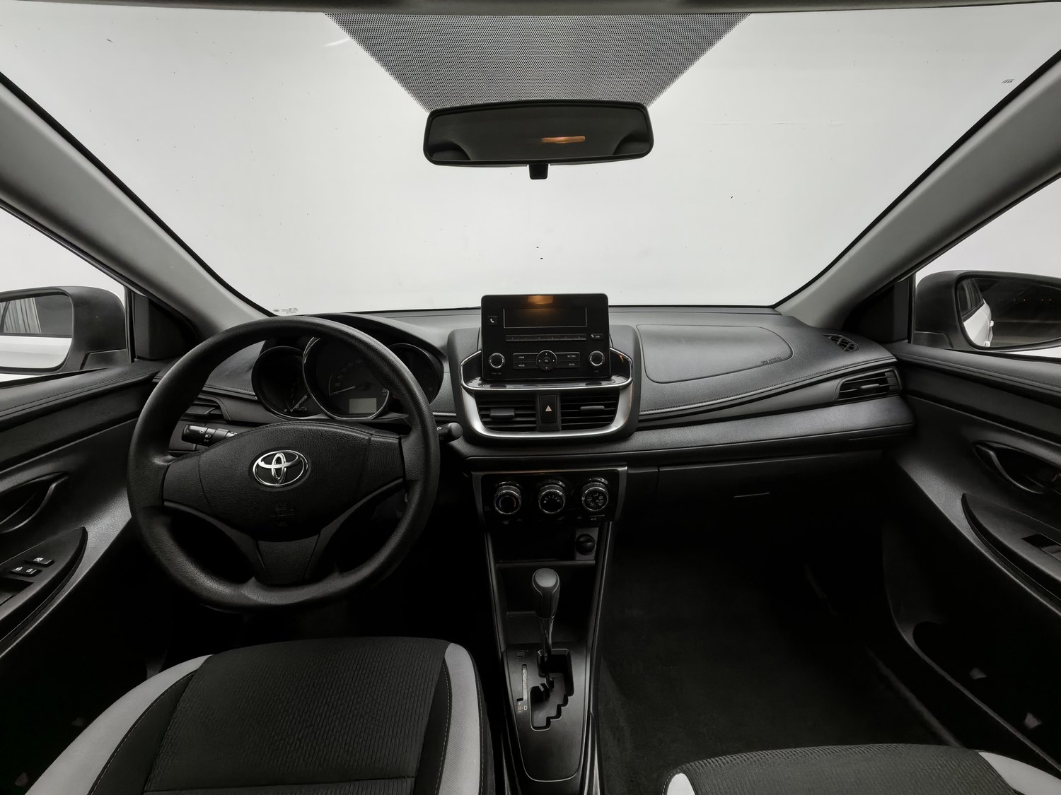 Used Toyota Yaris L 2020 1.5 AT