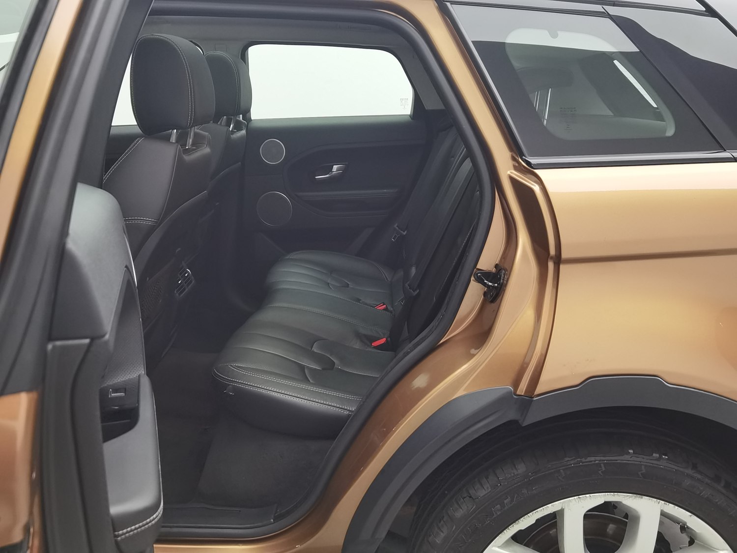 Used Land Rover Range Rover Evoque (Imported) 2015 2.0 AT