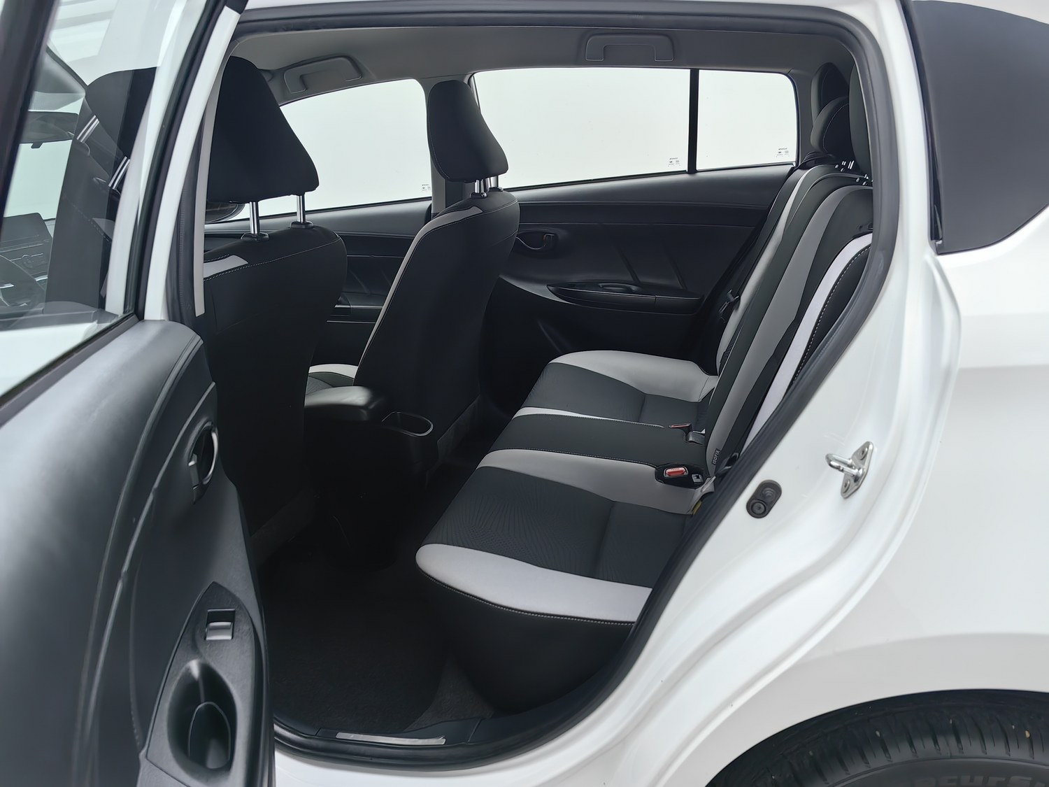Used Toyota Yaris L 2020 1.5 AT