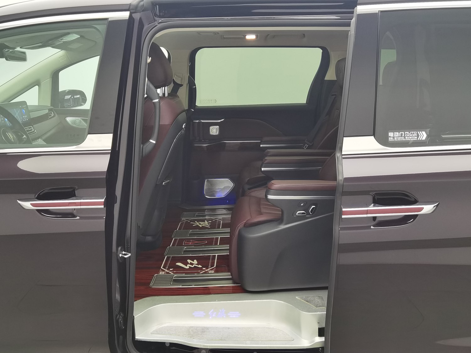 Used Hongqi HQ9 2023 2.0 AT