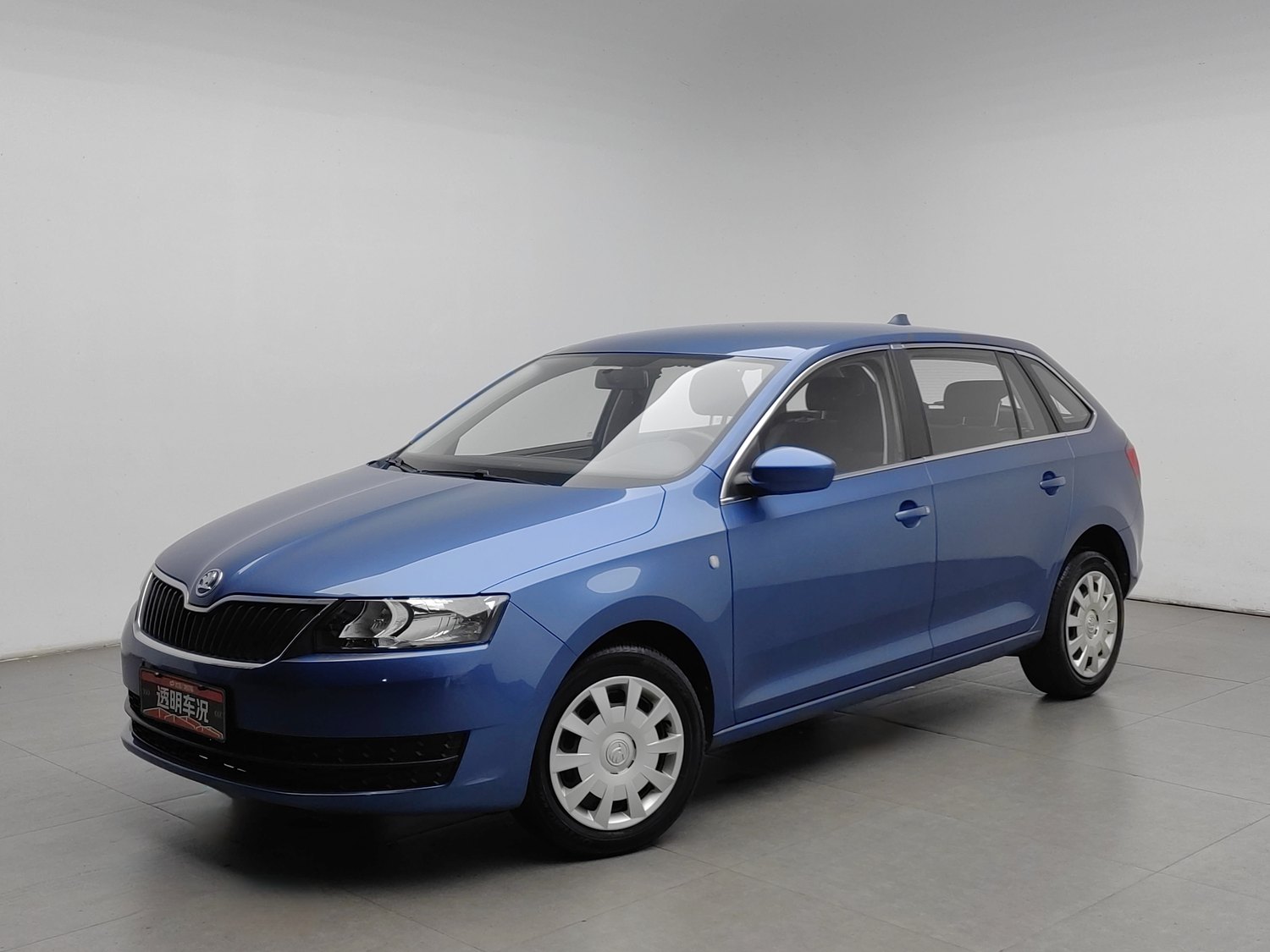 Used Skoda Rapid Spaceback 2014 1.6 MT