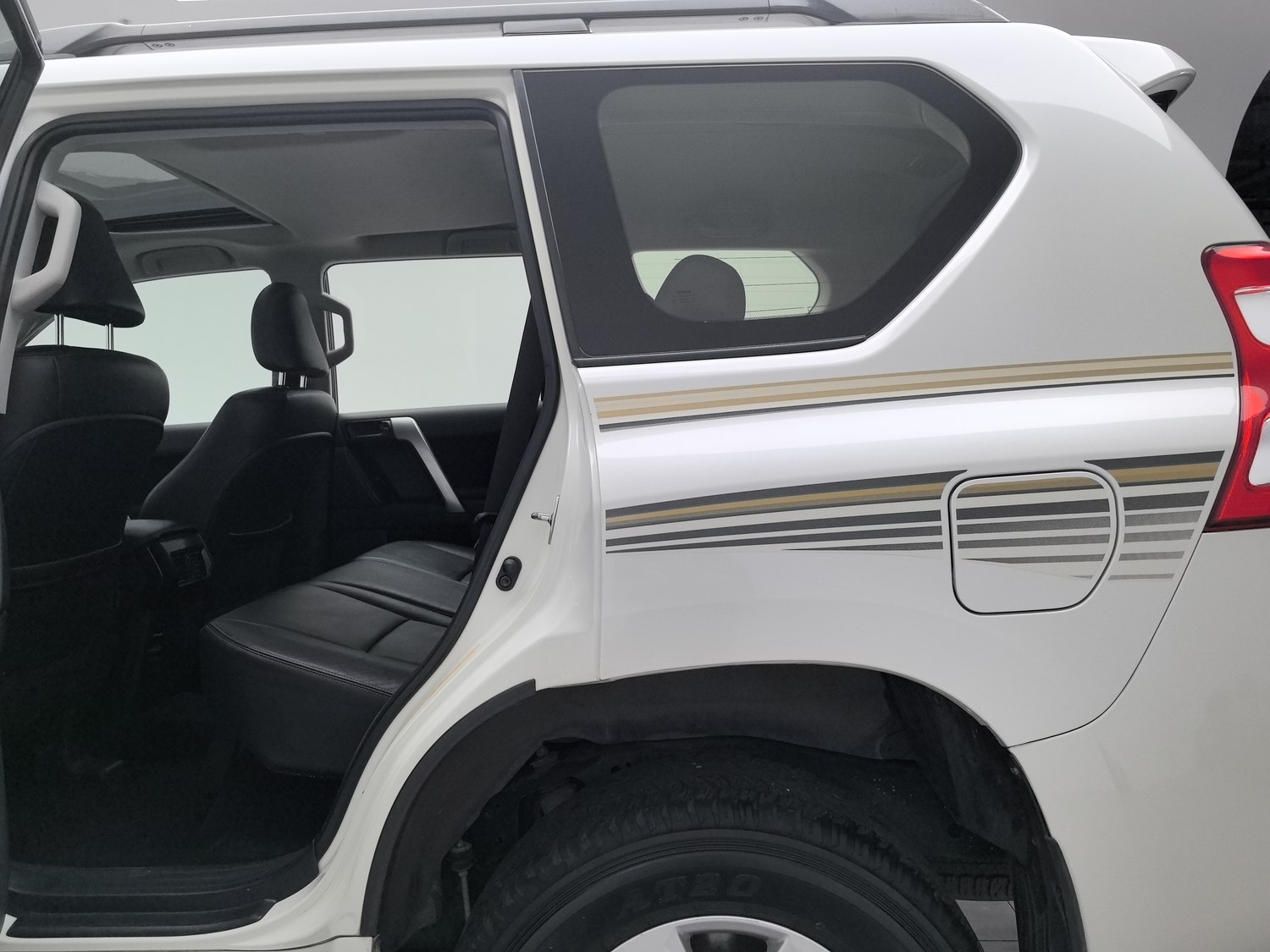 Used Toyota Prado 2016 2.7 AT