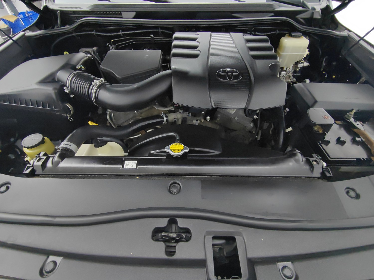 Used Toyota Land Cruiser 2012 4.0 AT