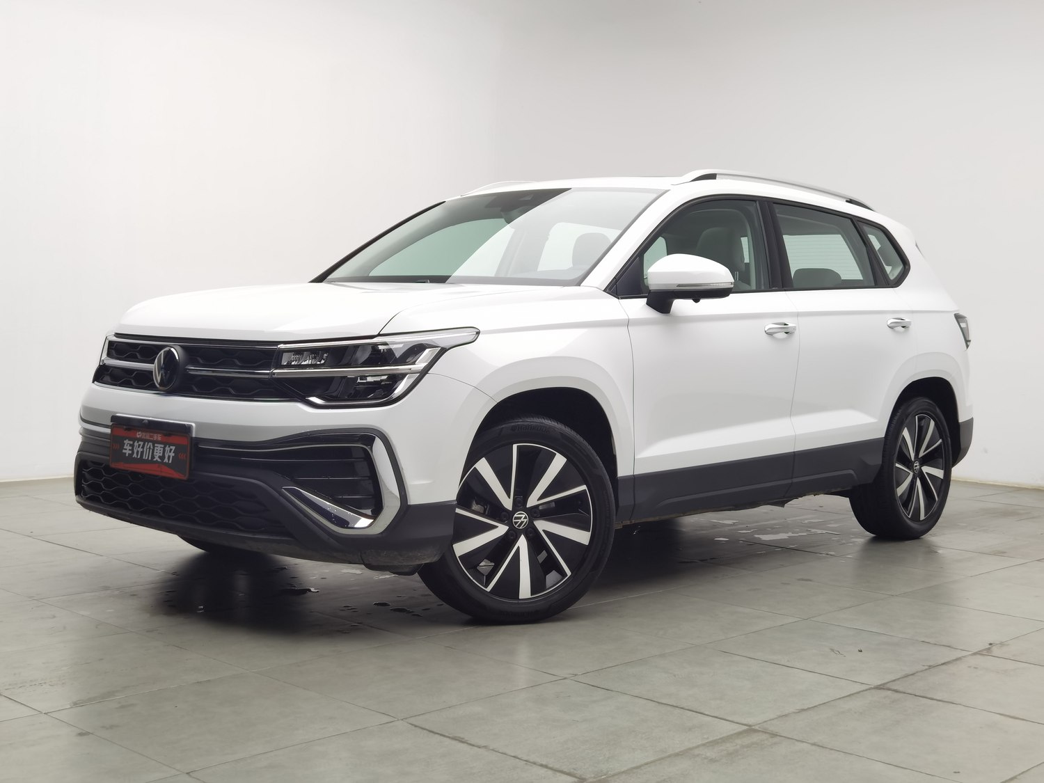 Used Volkswagen Tharu L 2024 1.5 AT