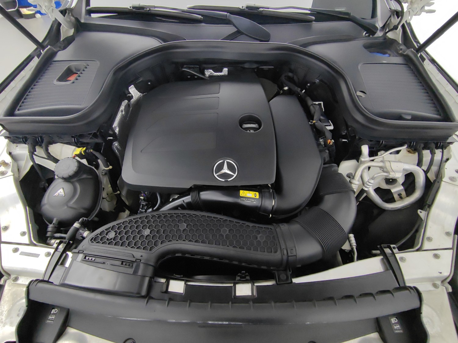 Used Mercedes-Benz GLC 2022 2.0 AT