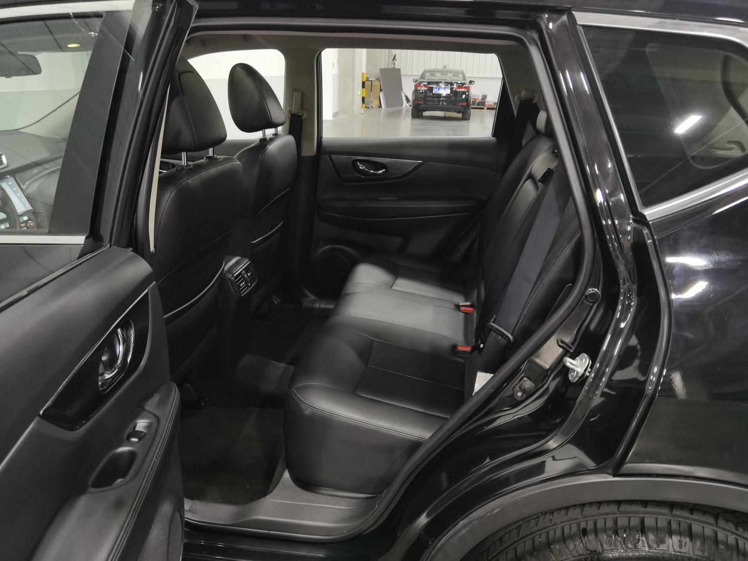 Used Nissan X-Trail 2014 2.5 AT