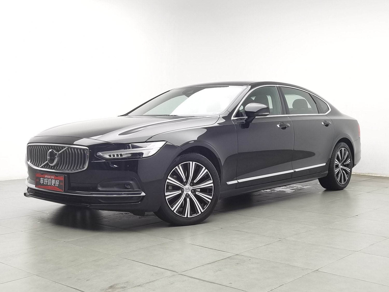 Used Volvo S90 2021 2.0 AT