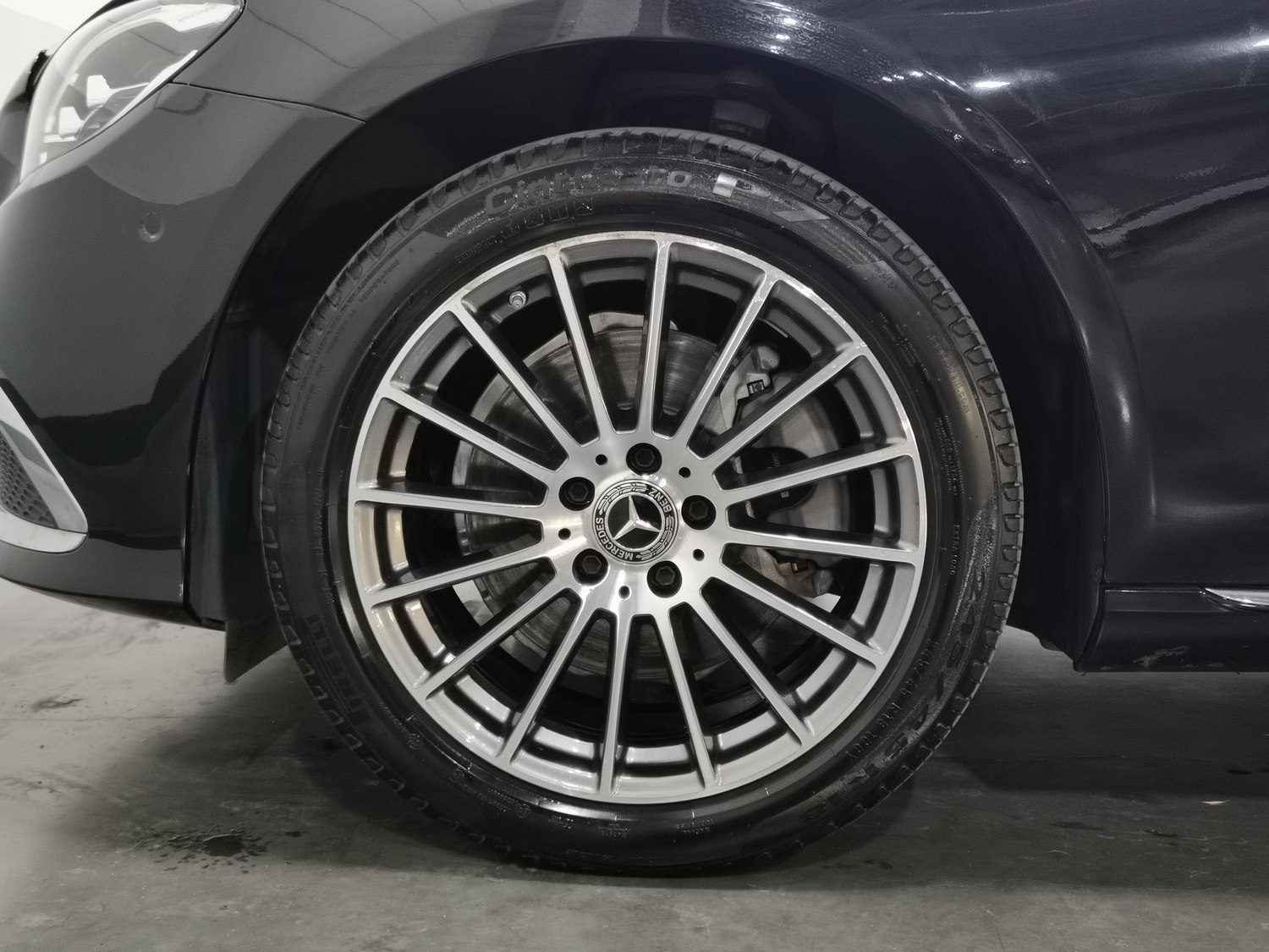 Used Mercedes-Benz E-Class 2021 2.0 AT