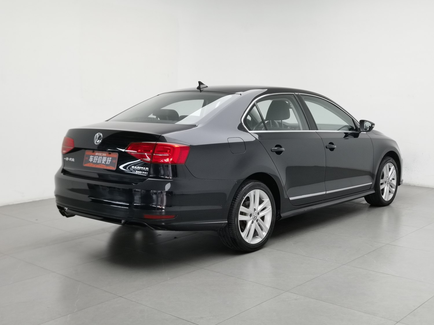 Used Volkswagen Sagitar 2018 1.4 AT