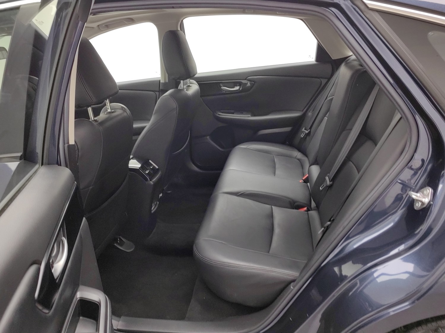 Used Honda Envix 2021 1.5 AT