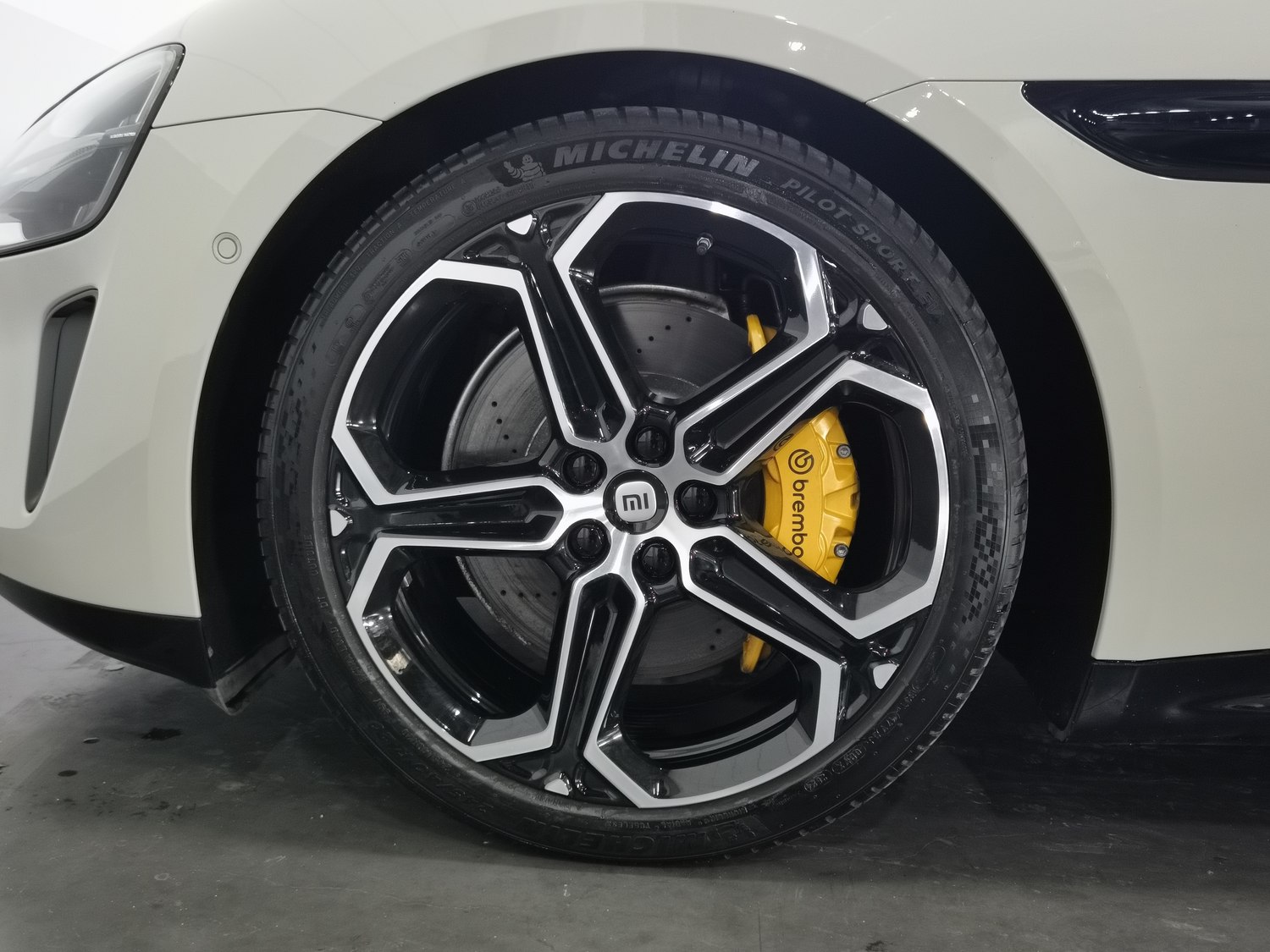 Used Xiaomi Auto SU7 2024