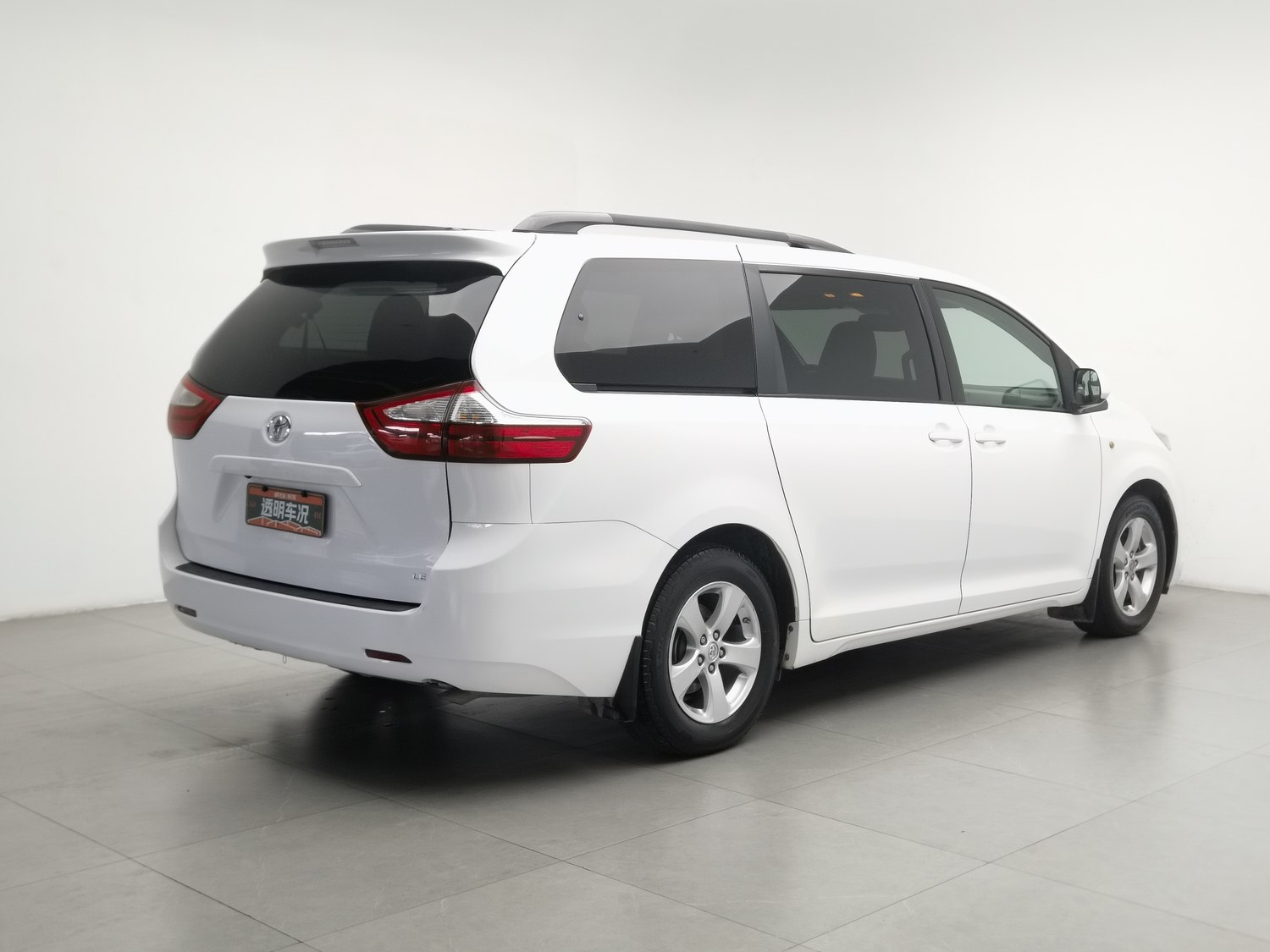 Used Toyota Sienna 2016 3.5 AT