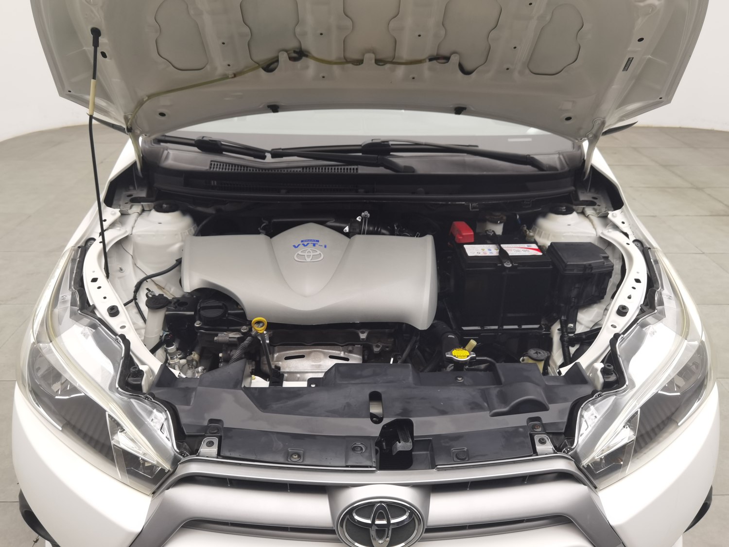 Used Toyota Yaris L 2015 1.5 AT