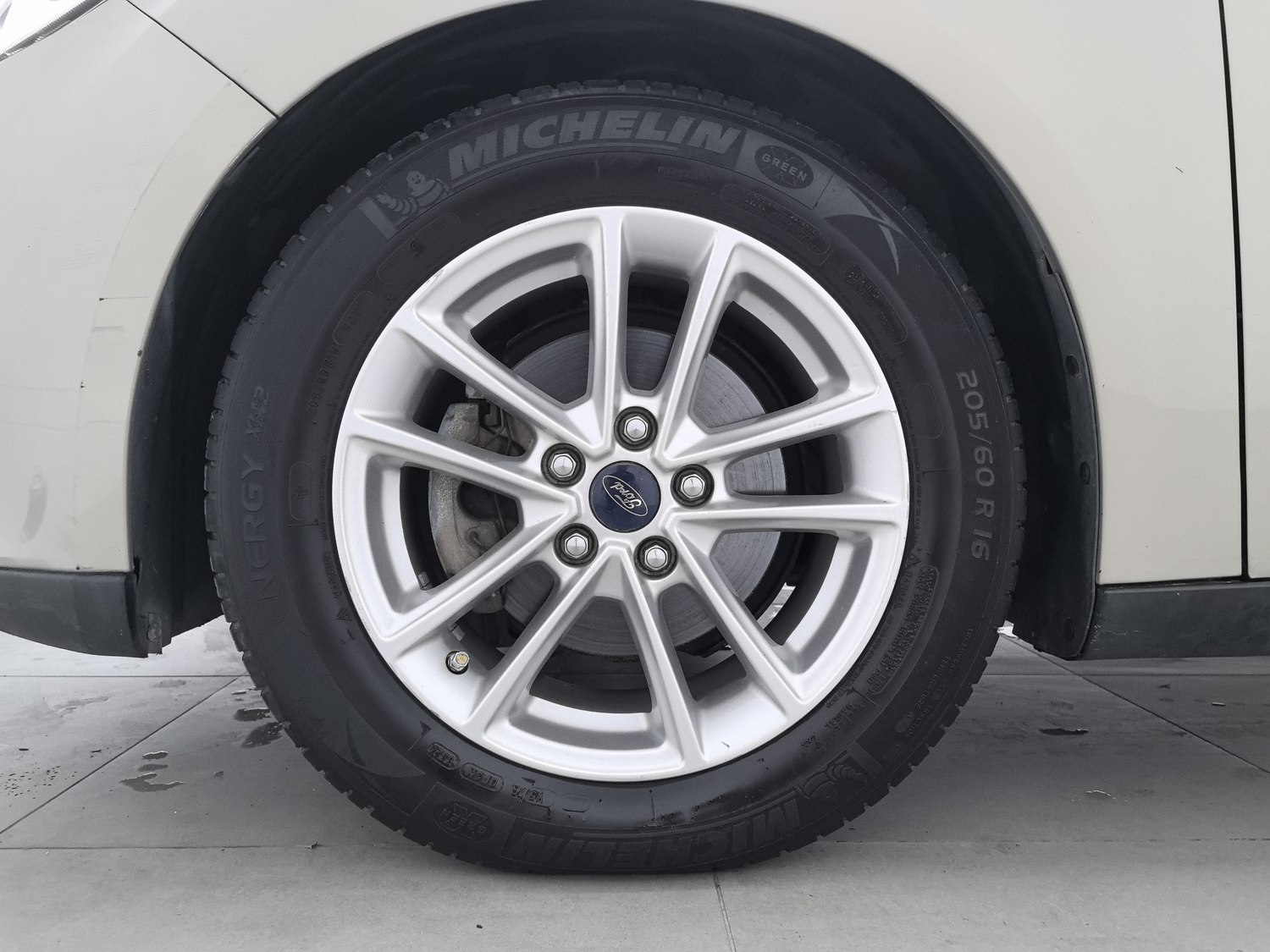 Used Ford Focus 2015 1.0 AT