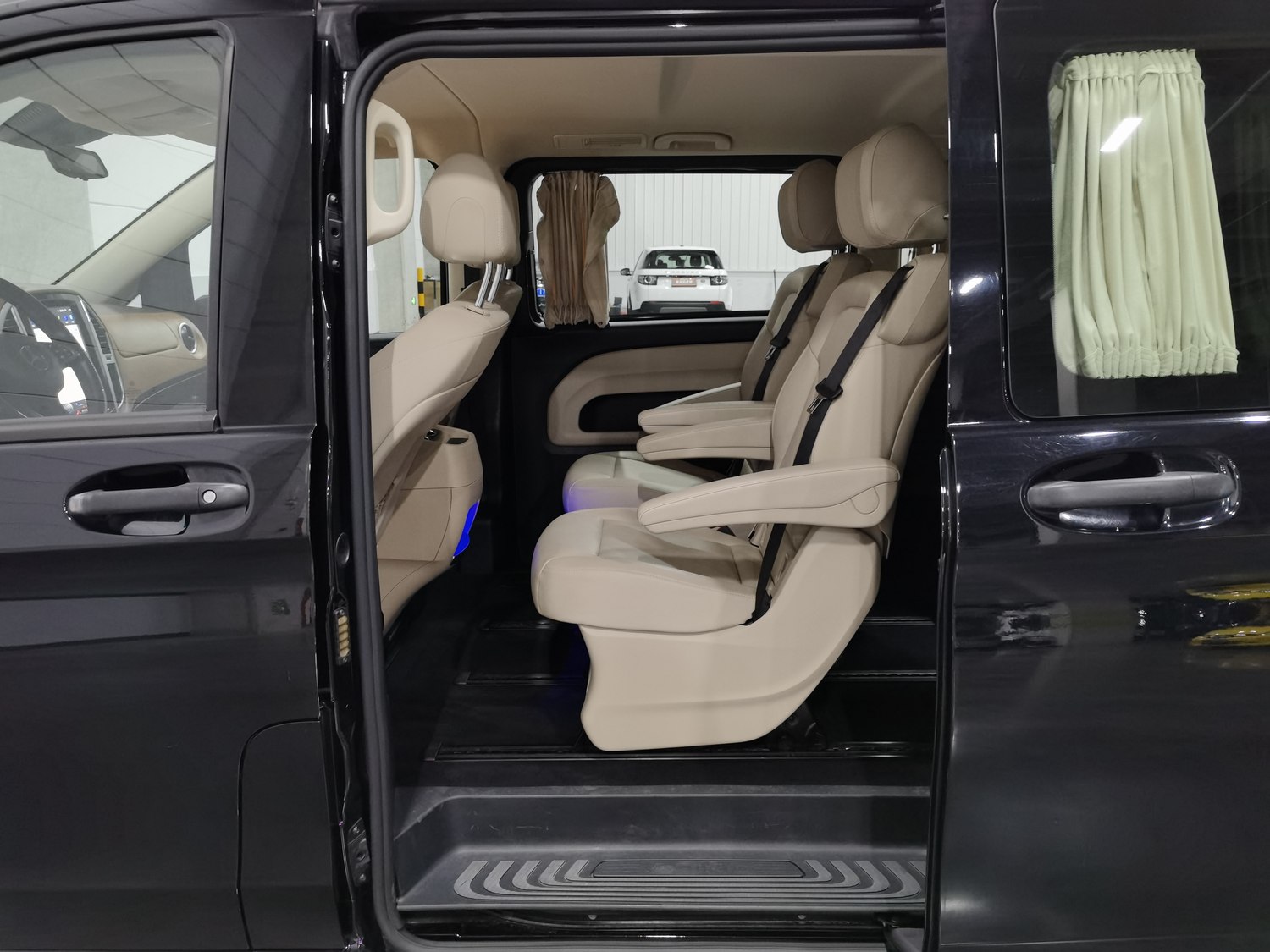 Used Mercedes-Benz Vito 2020 2.0 AT
