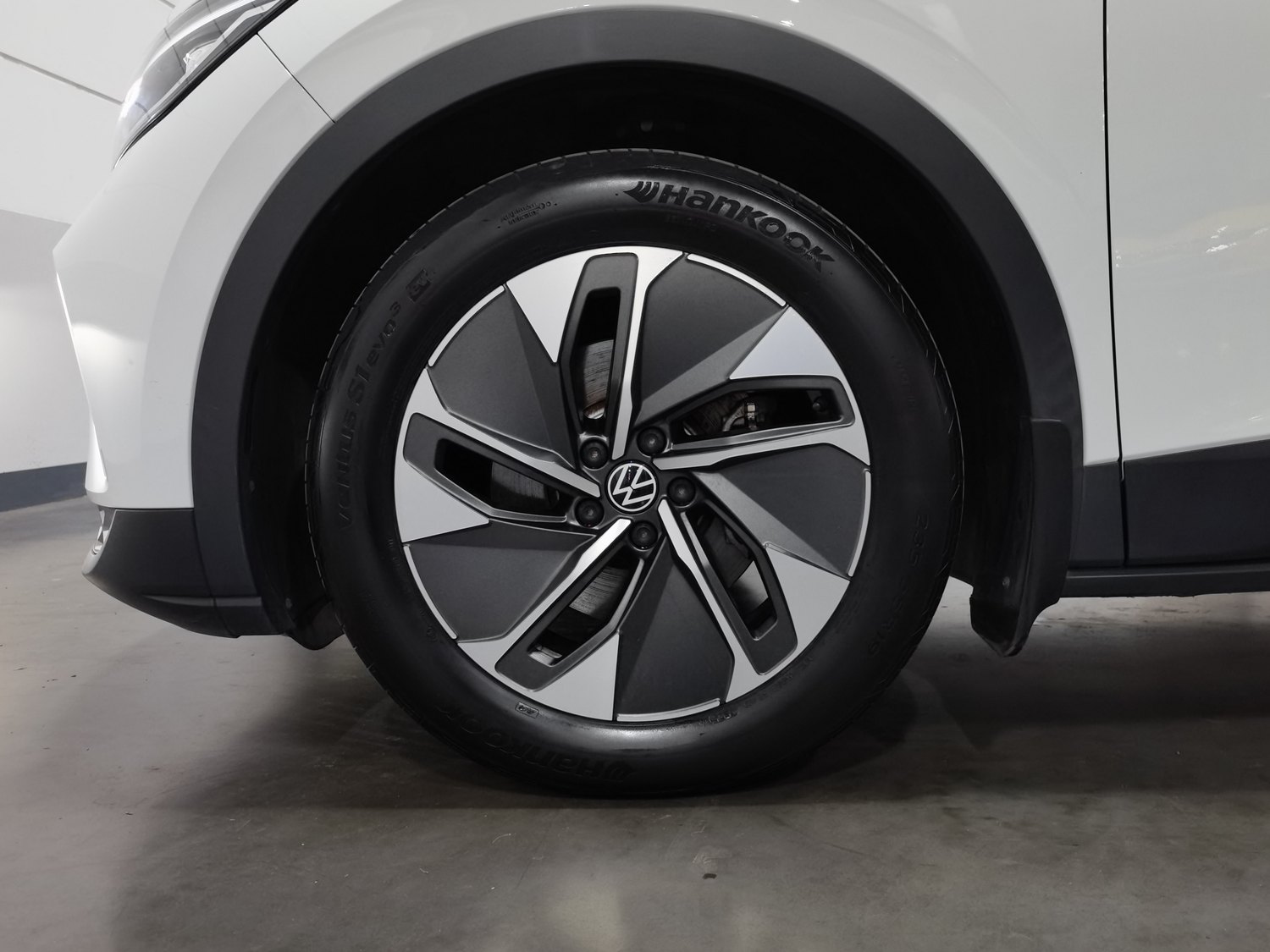 Used Volkswagen ID.4 CROZZ 2024