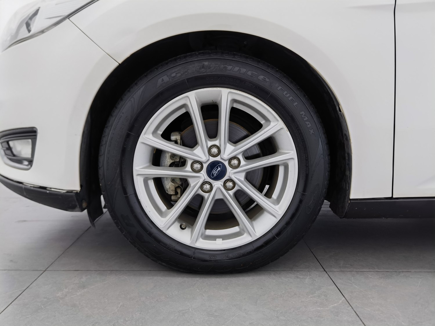 Used Ford Focus 2017 1.0 AT