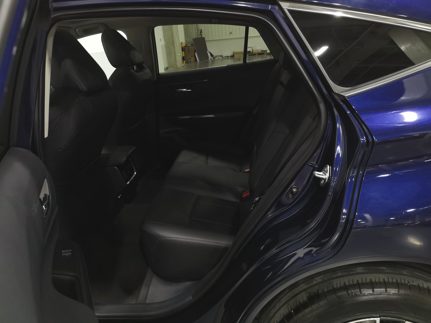 Used Toyota Harrier 2023 2.0 AT