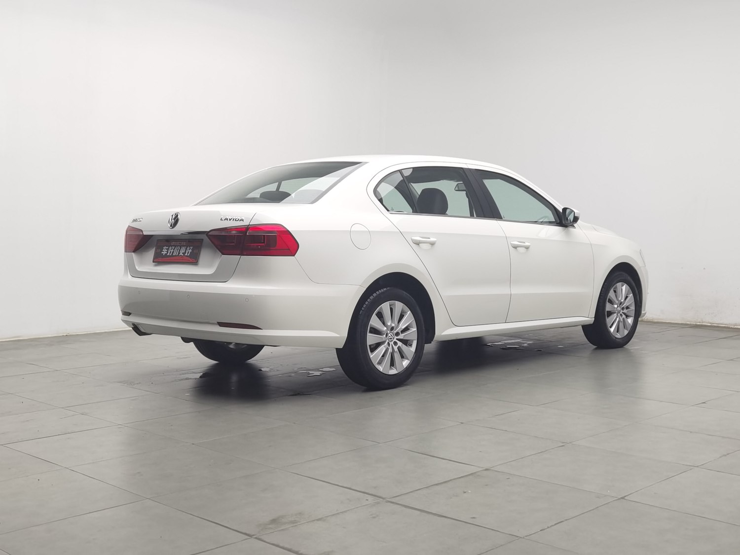 Used Volkswagen Lavida 2013 1.6 AT