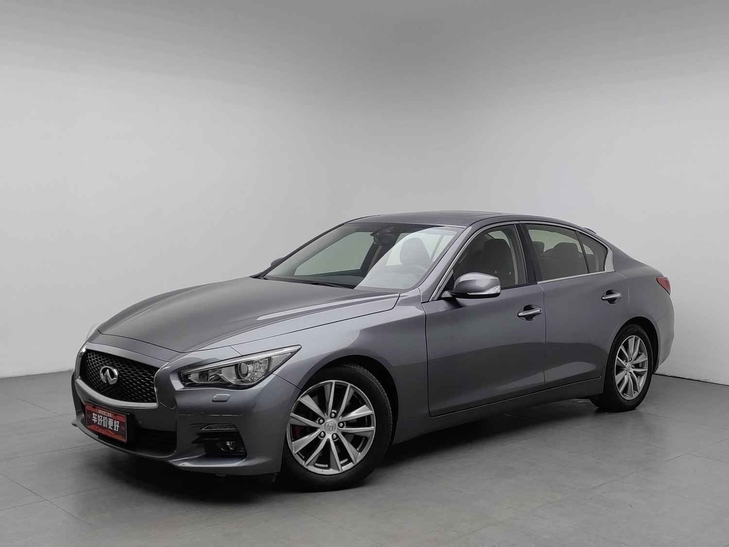 Used Infiniti Q50 2014 3.7 AT