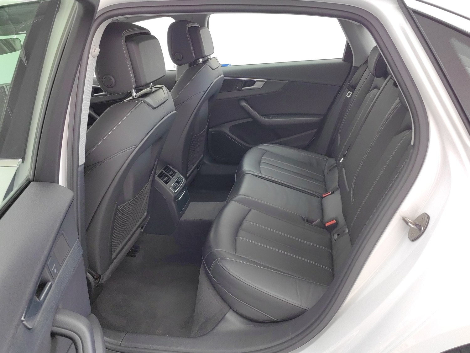 Used Audi A4L 2020 2.0 AT
