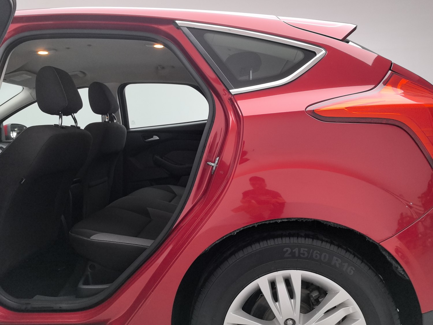 Used Ford Focus 2012 1.6 AT
