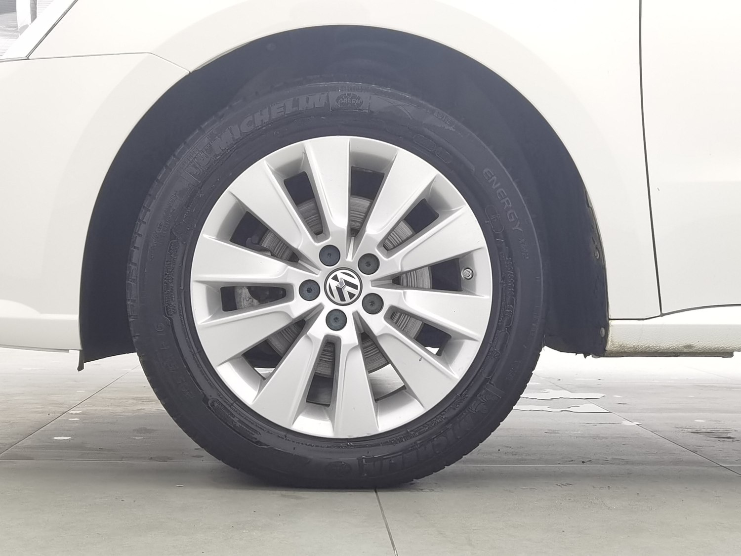 Used Volkswagen Lavida 2013 1.6 AT