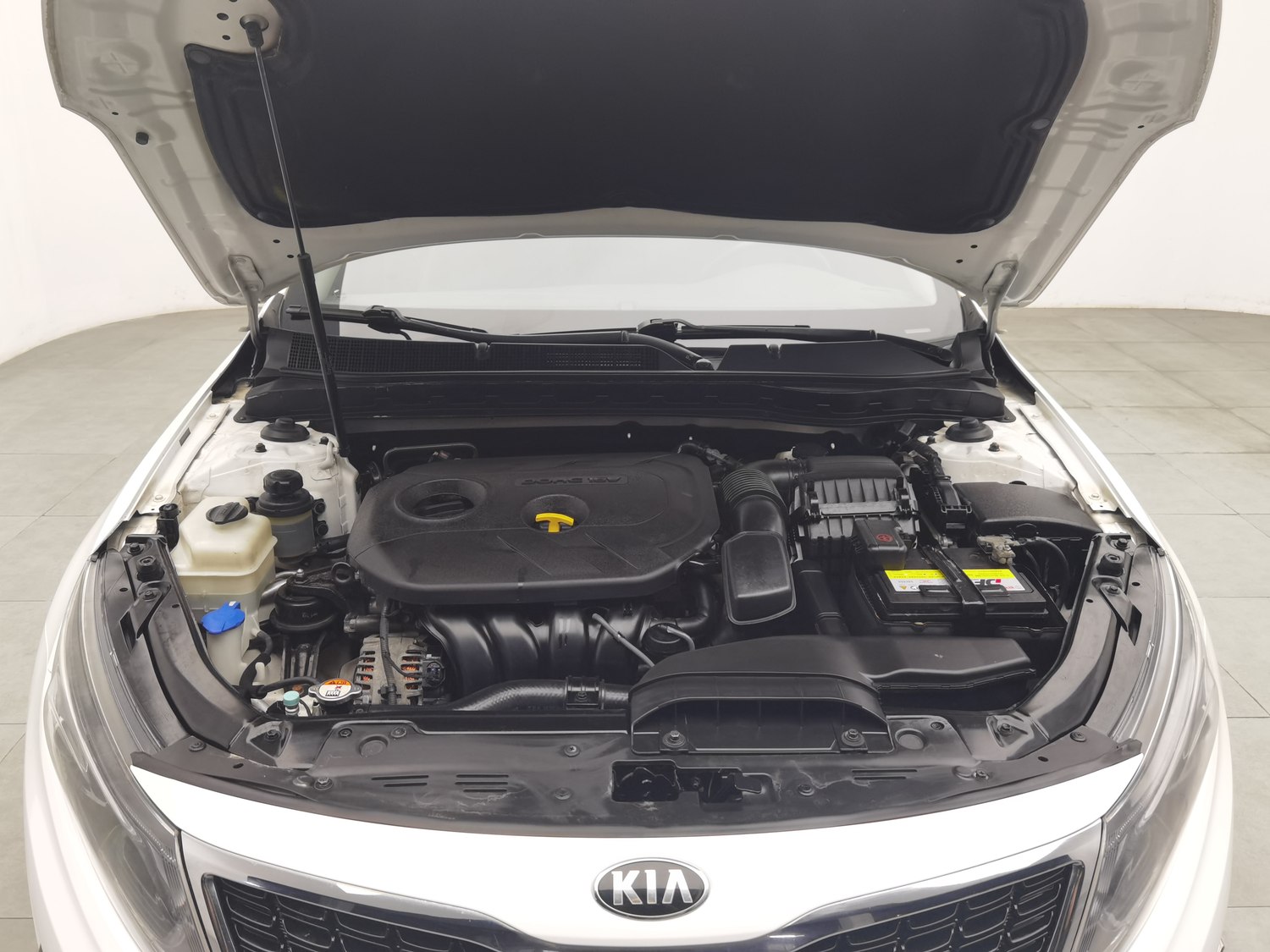 Used Kia K5 2014 2.0 AT