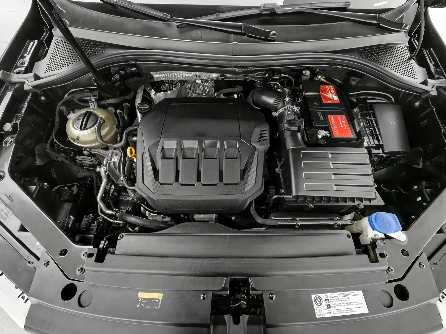 Used Volkswagen Tiguan L 2021 2.0 AT
