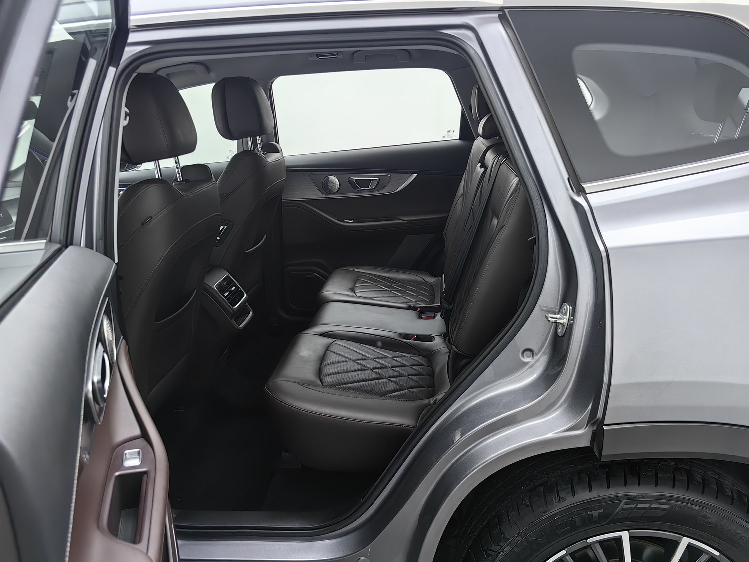 Used Chery Tiggo 8 PRO 2024 1.6 AT
