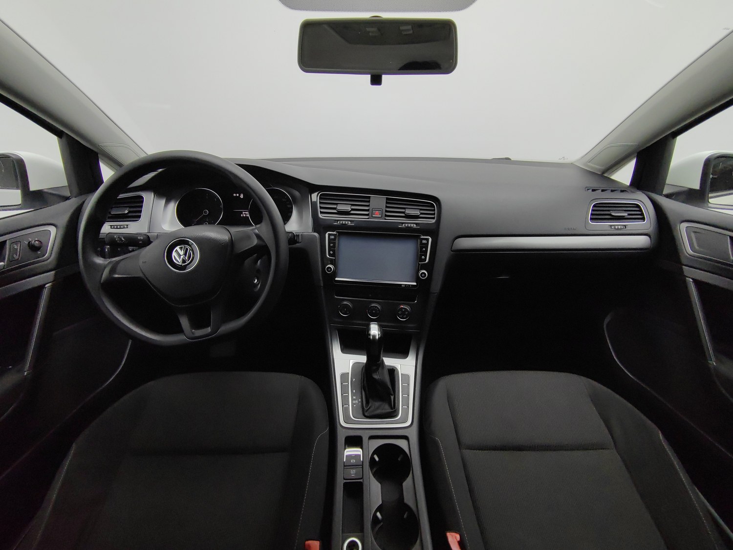 Used Volkswagen Golf 2015 1.6 AT