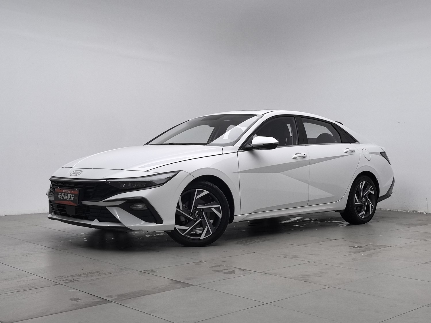 Used Hyundai Elantra 2023 1.5 AT