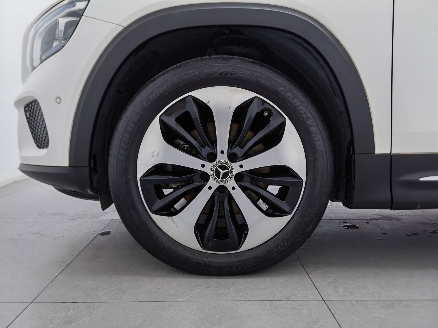 Used Mercedes-Benz GLB 2021 1.3 AT