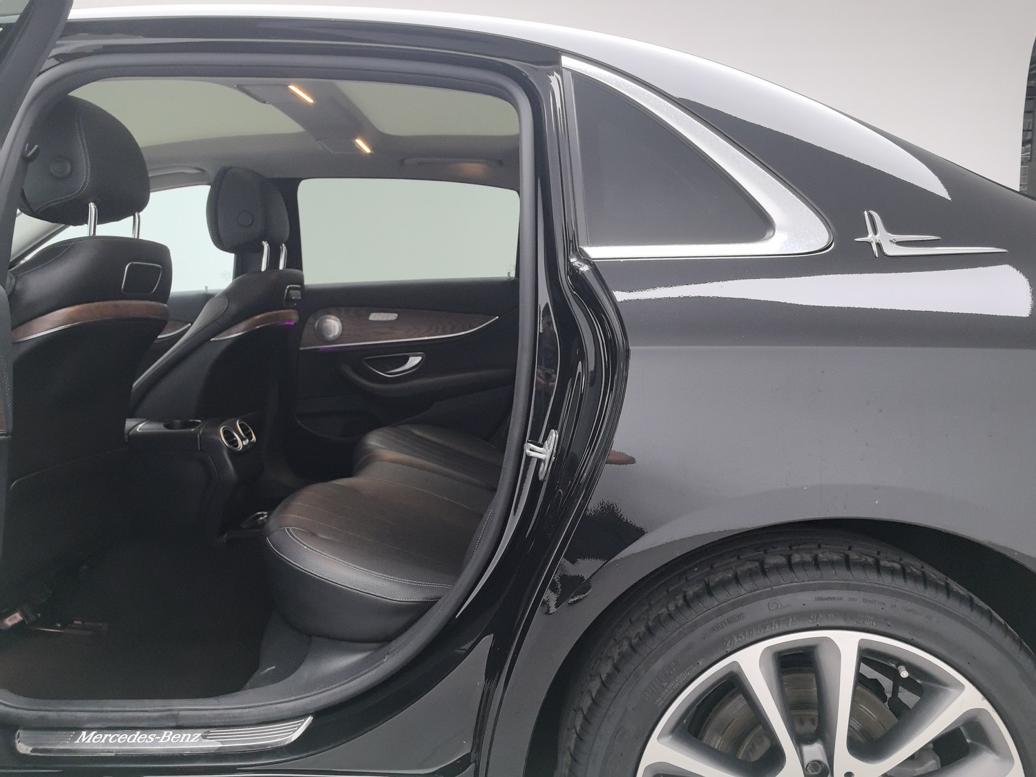 Used Mercedes-Benz E-Class 2018 2.0 AT