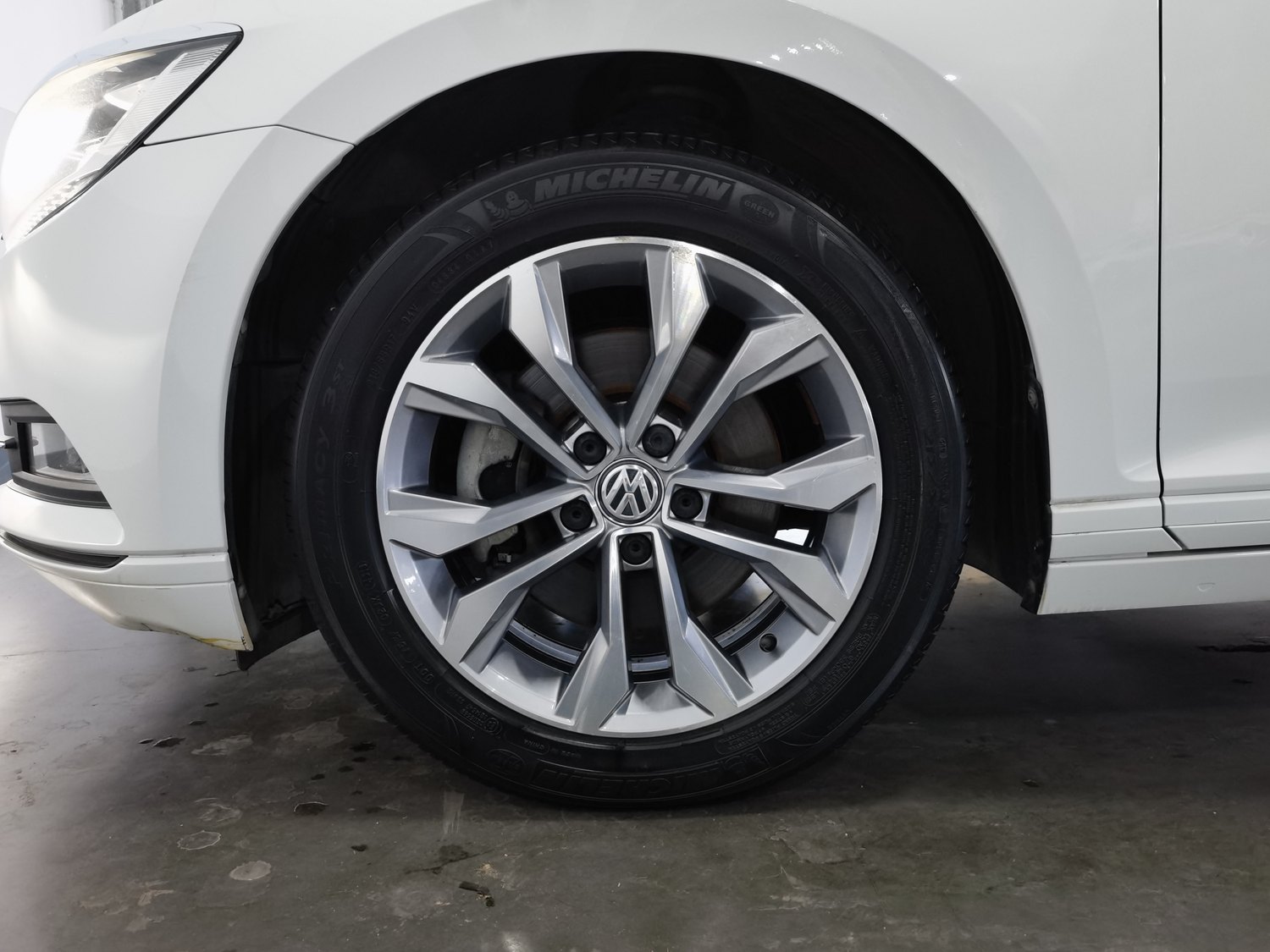 Used Volkswagen Passat Variant (Imported) 2016 1.4 AT