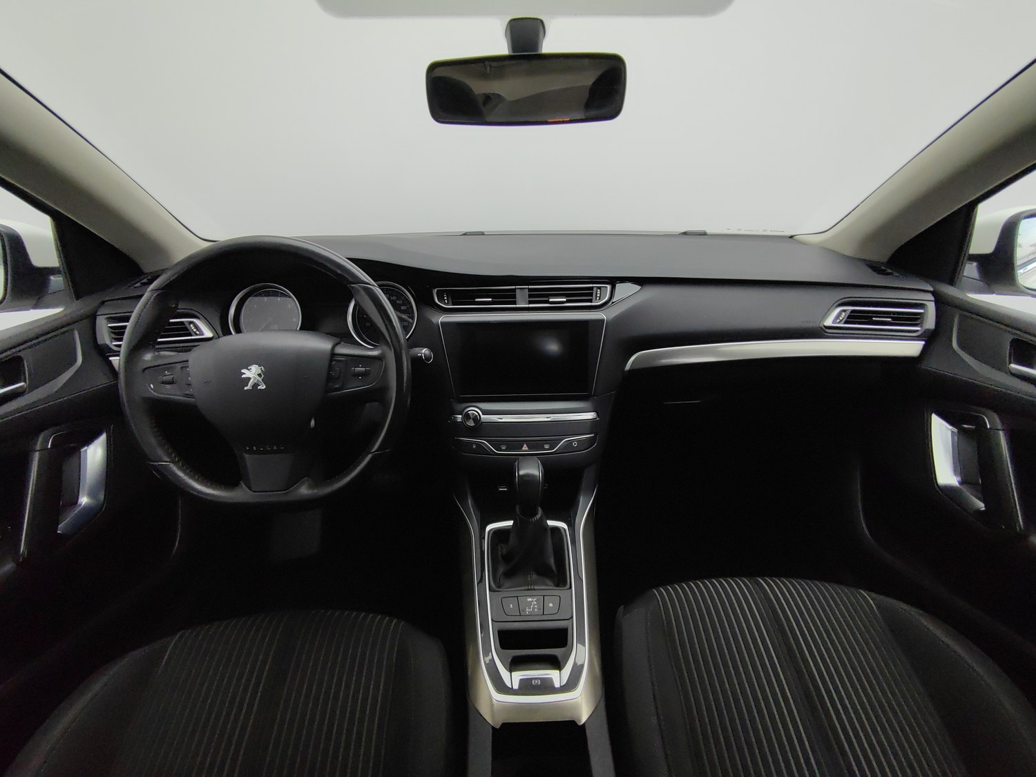 Used Peugeot 408 2016 1.6 AT