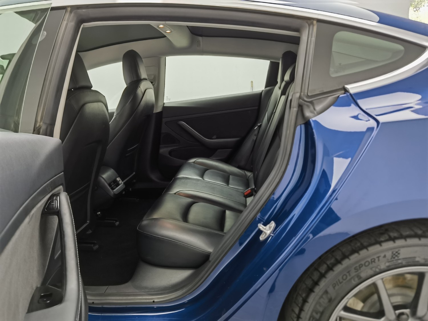 Used Tesla Model 3 2020