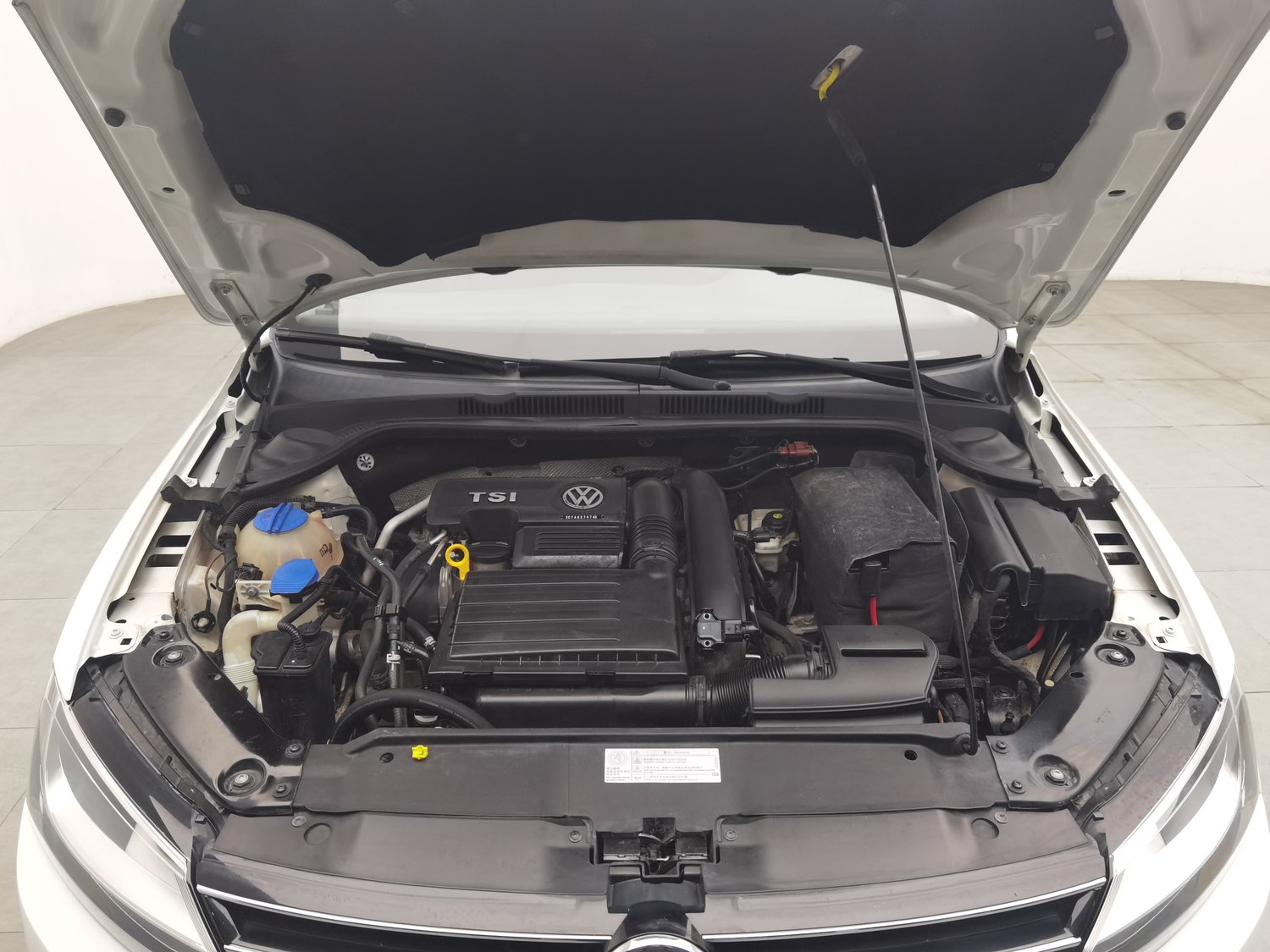 Used Volkswagen Sagitar 2017 1.2 AT