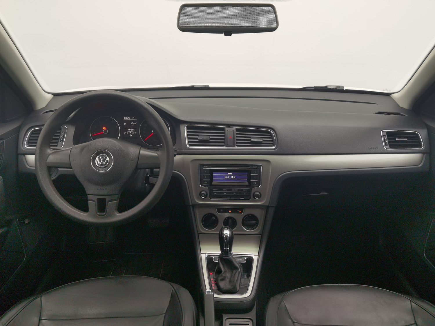 Used Volkswagen Lavida 2013 1.6 AT