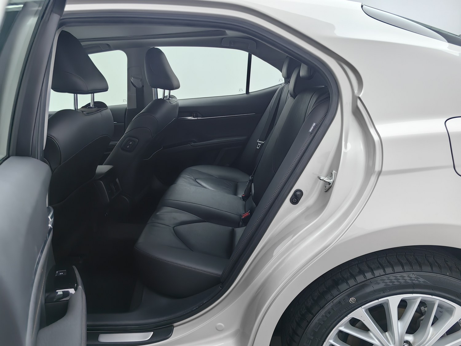 Used Toyota Camry 2019 2.5 AT