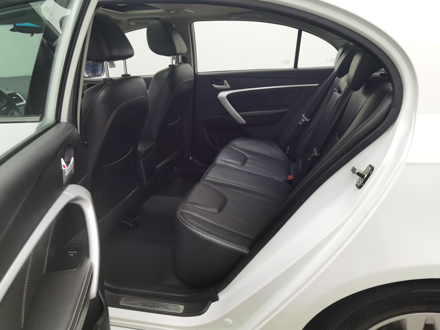 Used Geely Emgrand 2016 1.5 MT