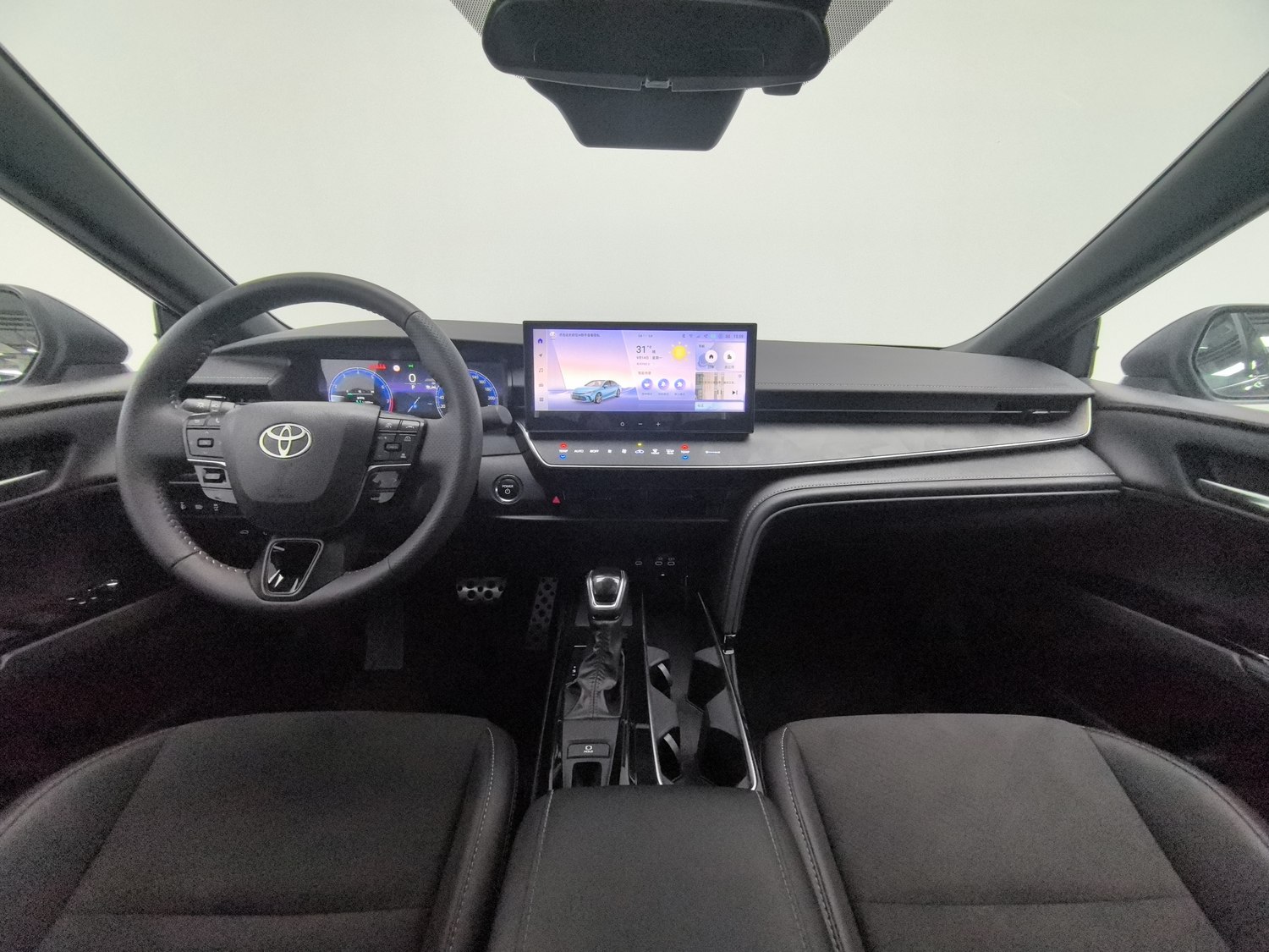Used Toyota Camry 2024 2.0 AT