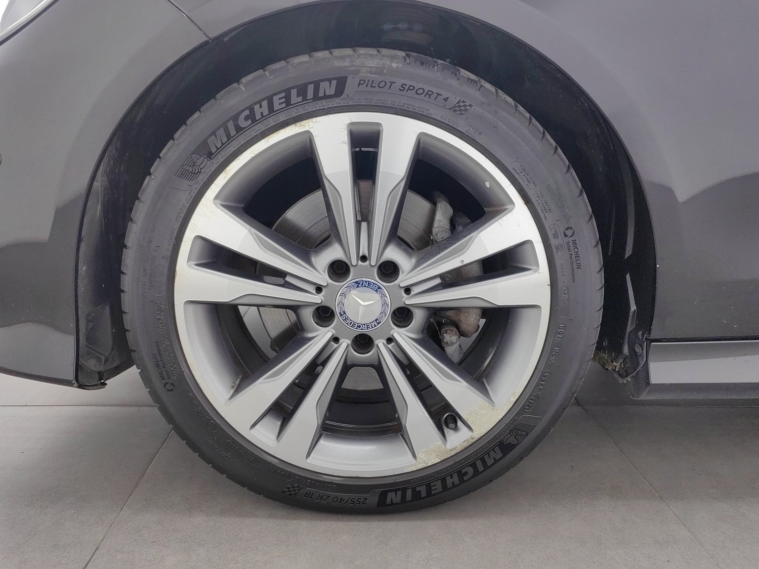Used Mercedes-Benz E-Class 2015 2.0 AT