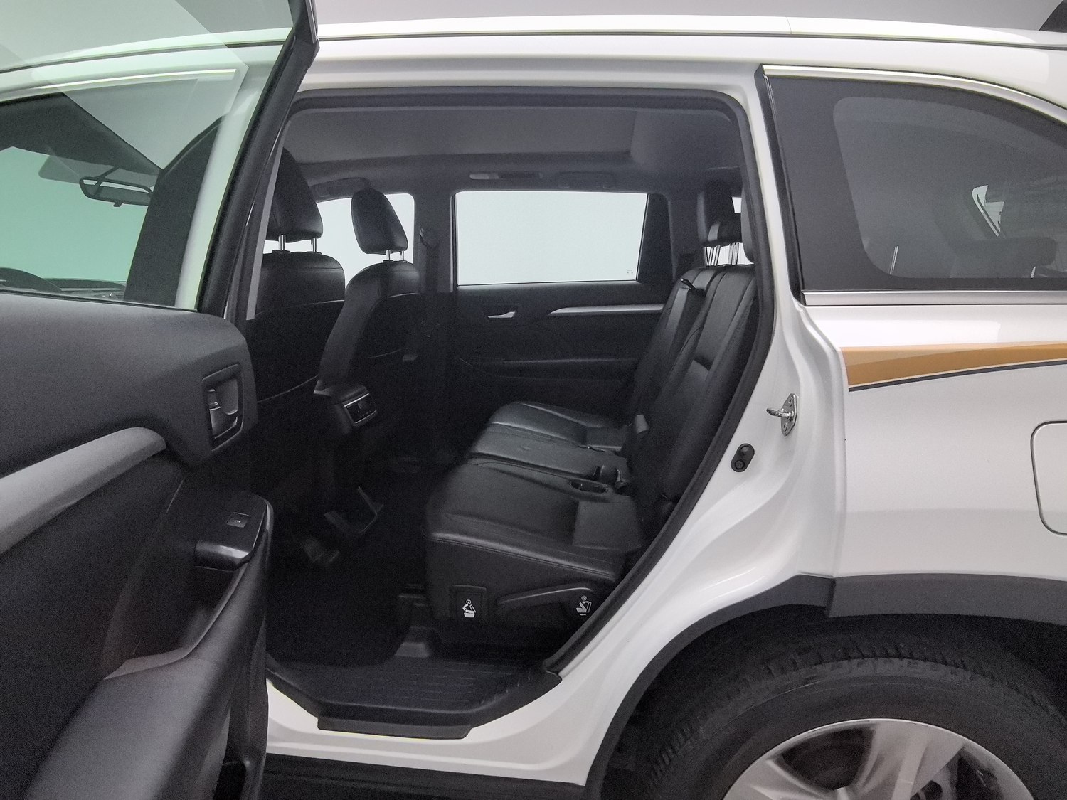 Used Toyota Highlander 2015 2.0 AT