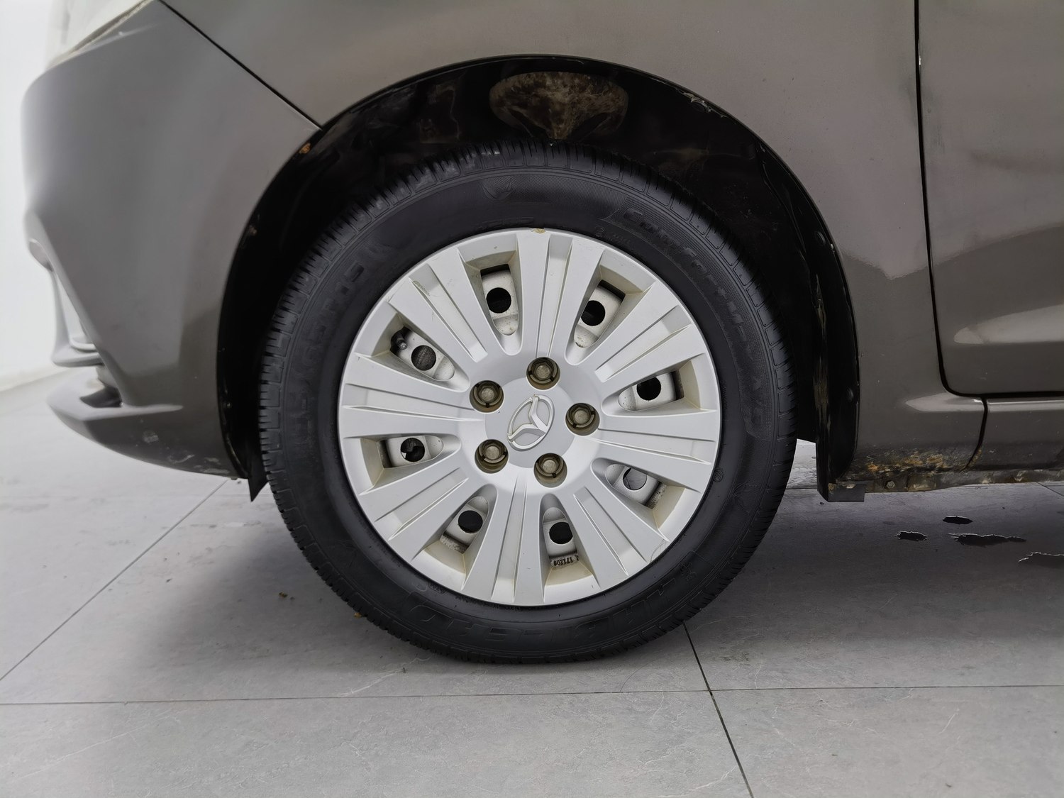 Used Yingzhi 英致727 2017 1.5 MT