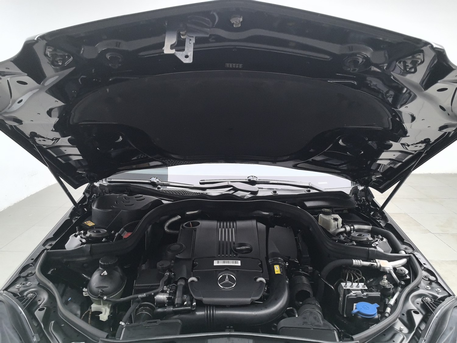 Used Mercedes-Benz E-Class 2013 1.8 AT