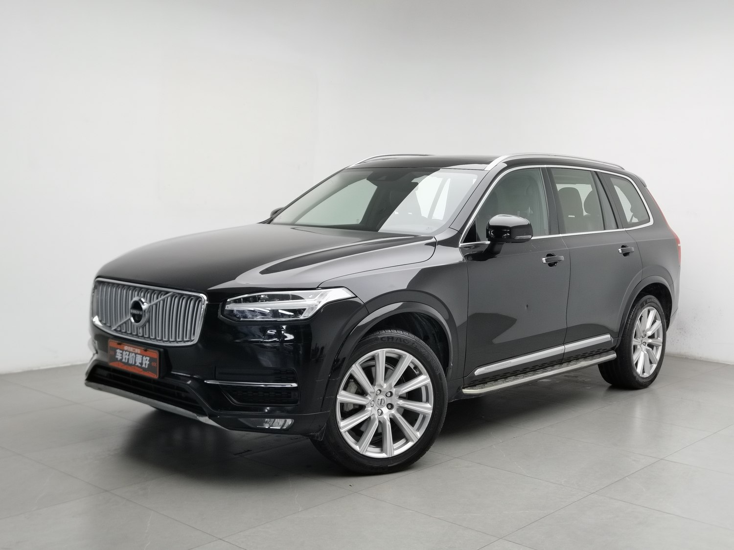 Used Volvo XC90 2019 2.0 AT