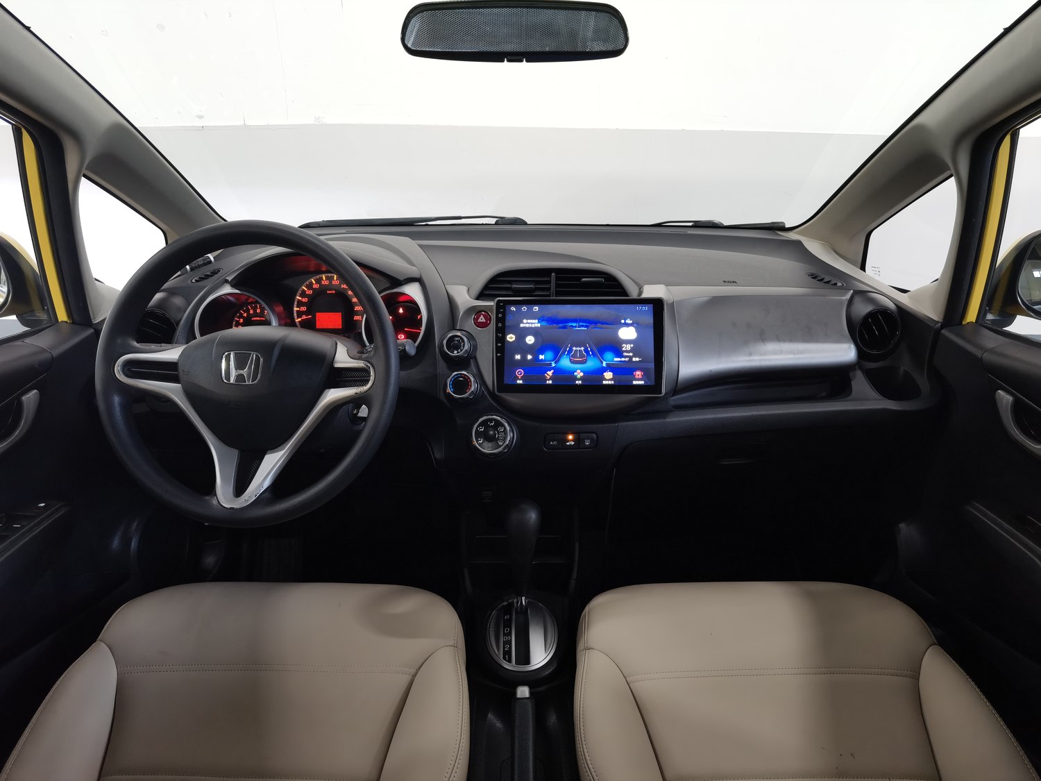 Used Honda Fit 2011 1.5 AT