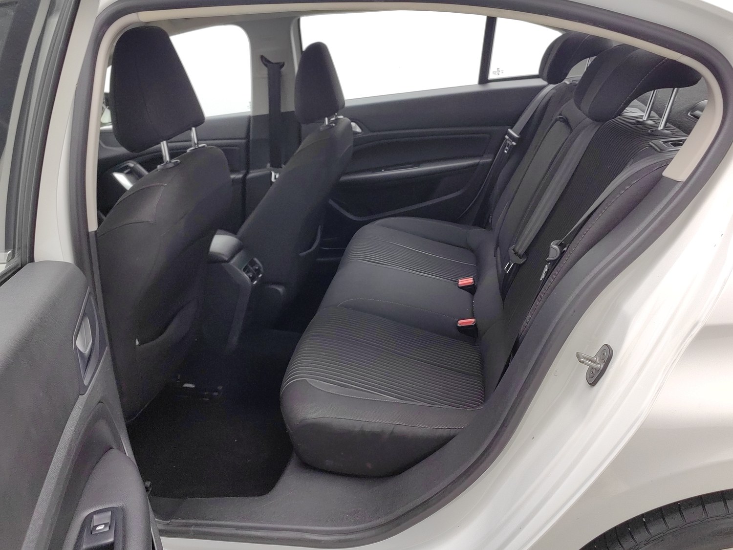 Used Peugeot 408 2014 1.8 AT